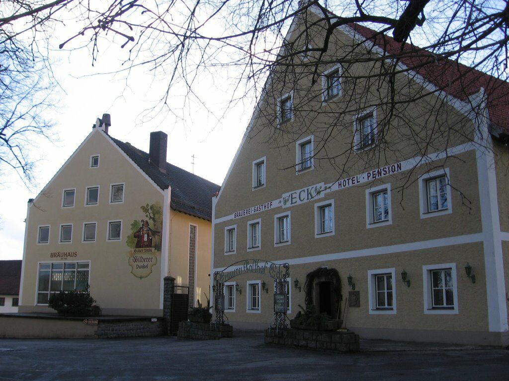 Brauerei-Gasthof Eck Böbrach Exterior foto